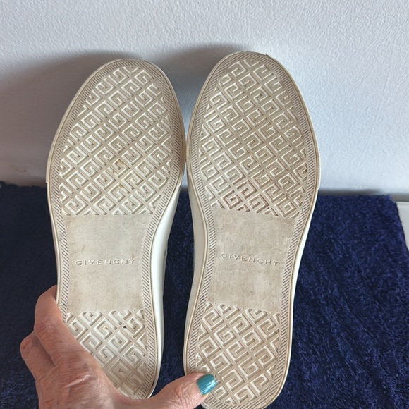 Givenchy City Court White - Size 7.5